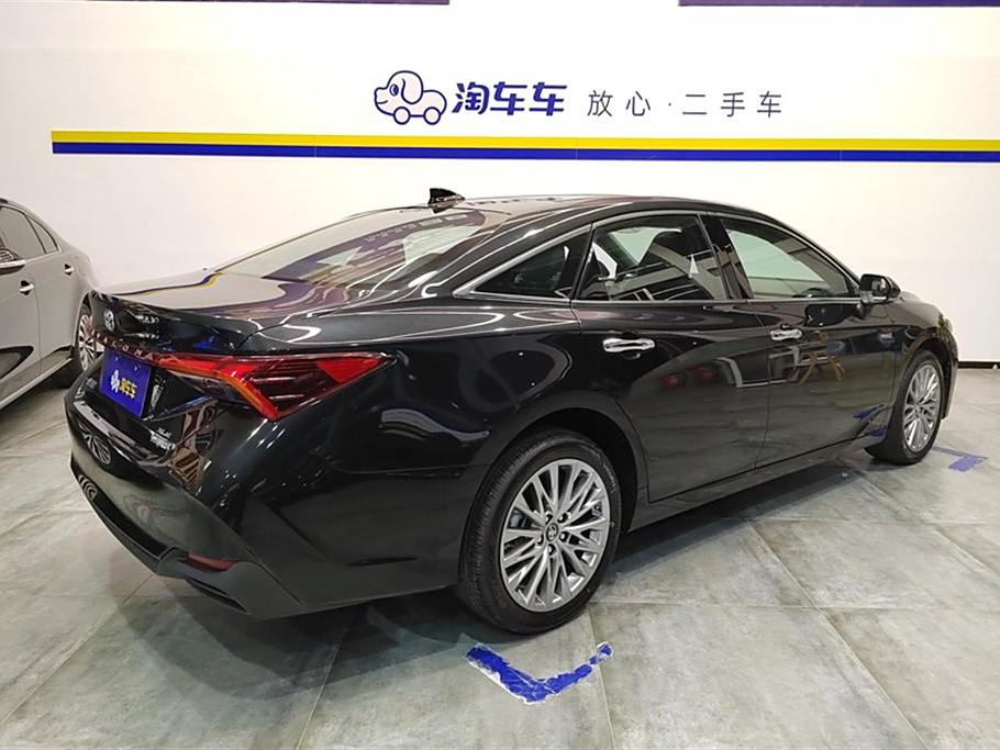 Toyota Avalon 2023  2.5L XLE