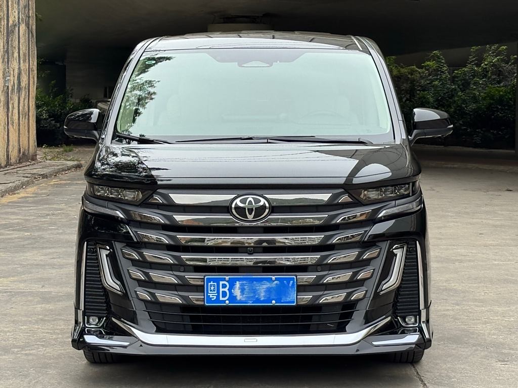 Toyota Vellfire 2024 Toyota Crown  2.5L