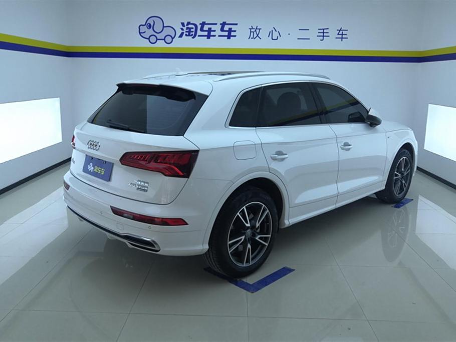 Audi Q5L 2018 40 TFSI   Euro VI