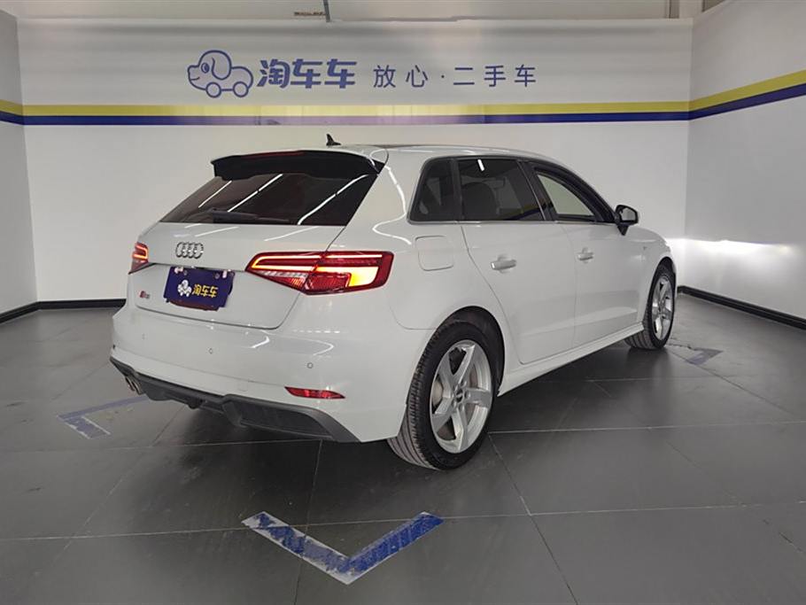 Audi A3 2020 Sportback 35 TFSI   Euro VI