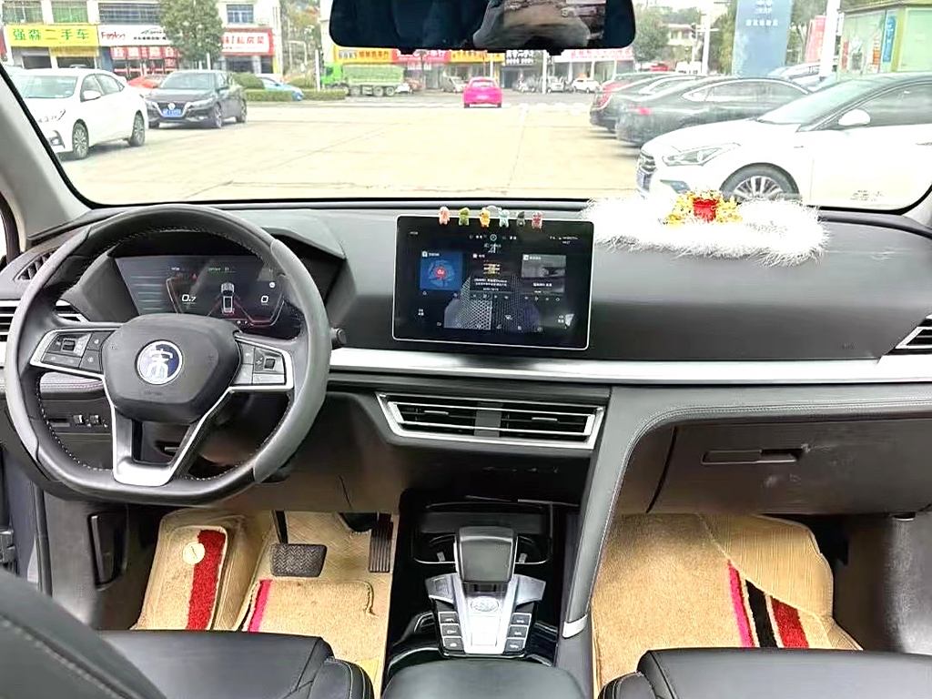 BYD Song Pro 2019 1.5T Автоматическая Luxury