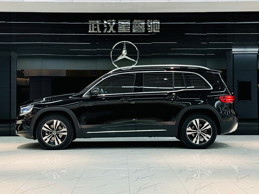 Mercedes-Benz GLB 2024 GLB 200