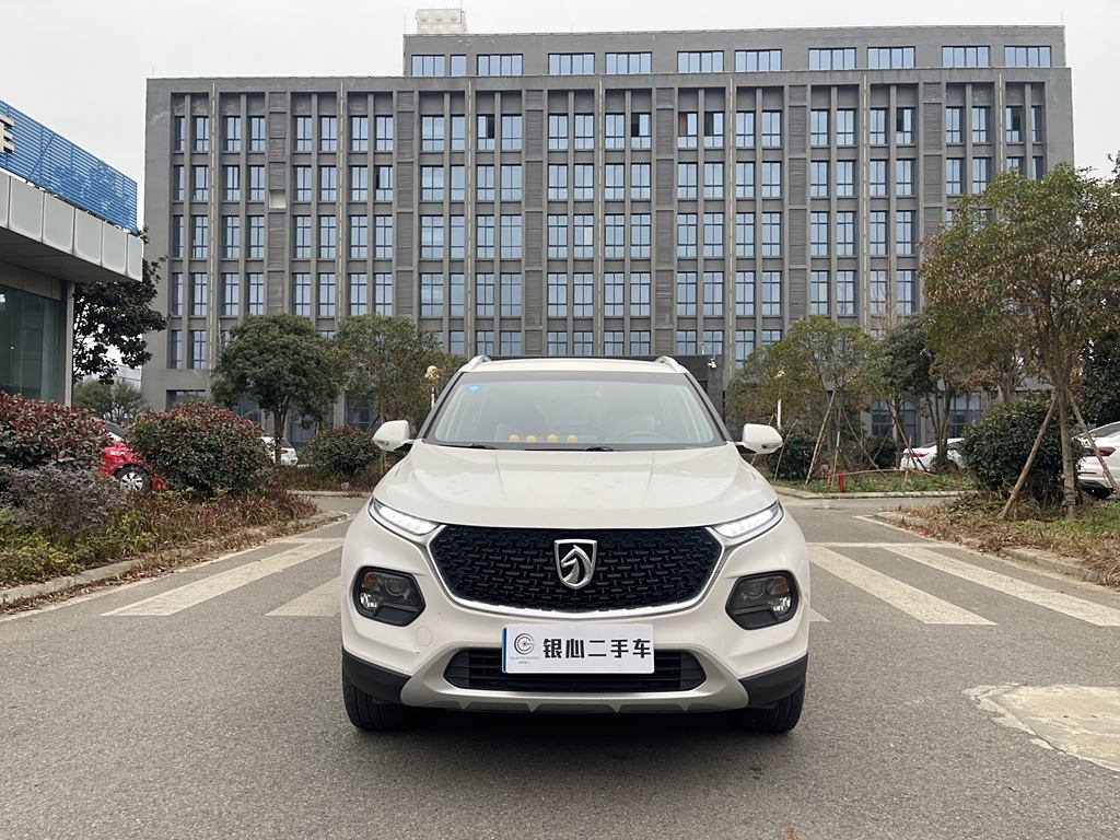 Baojun 510 2019 1.5L Ручная V