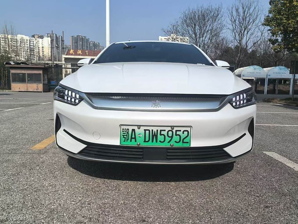 BYD Qin PLUS 2023  EV 420KM