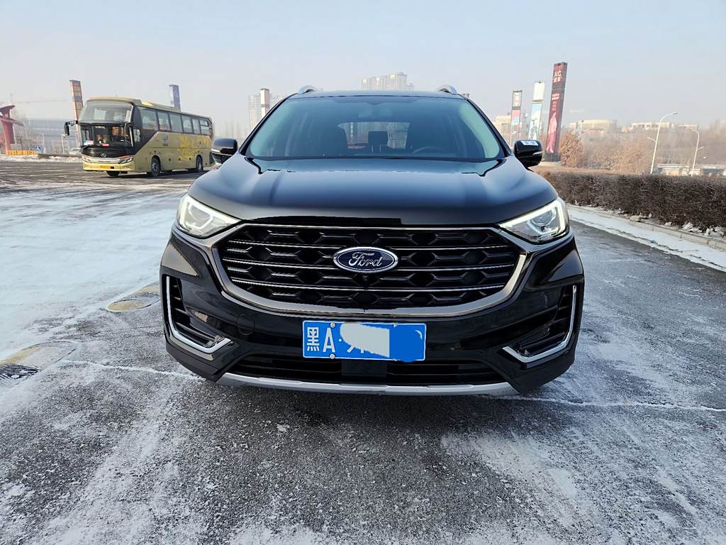 Ford Edge 2021 PLUS EcoBoost 245  5