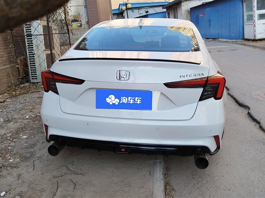 Honda Civic Hatchback 2023 240TURBO Ручная