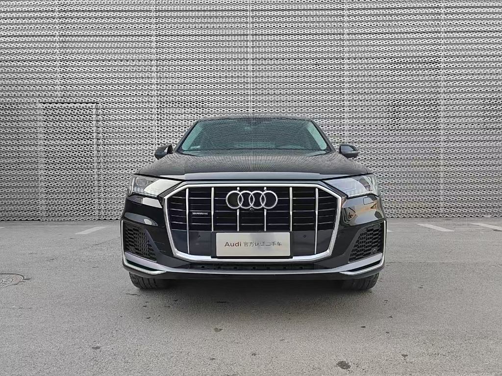 Audi Q7 2023 55 TFSI quattro S line