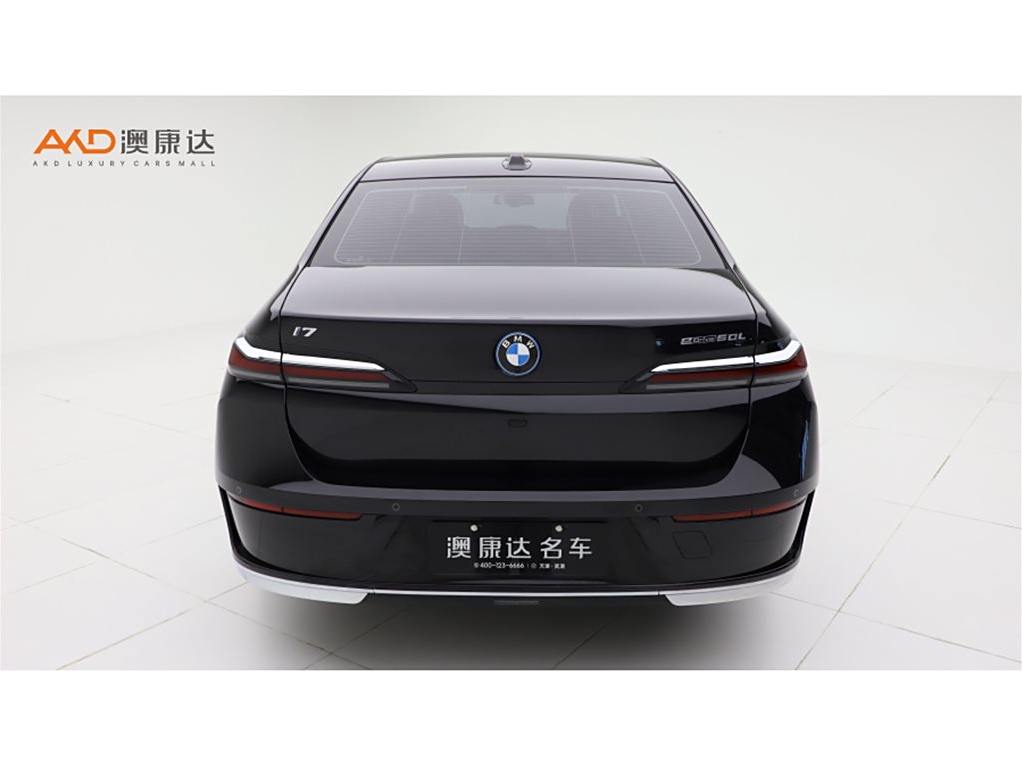 BMW i7 2023 eDrive50L