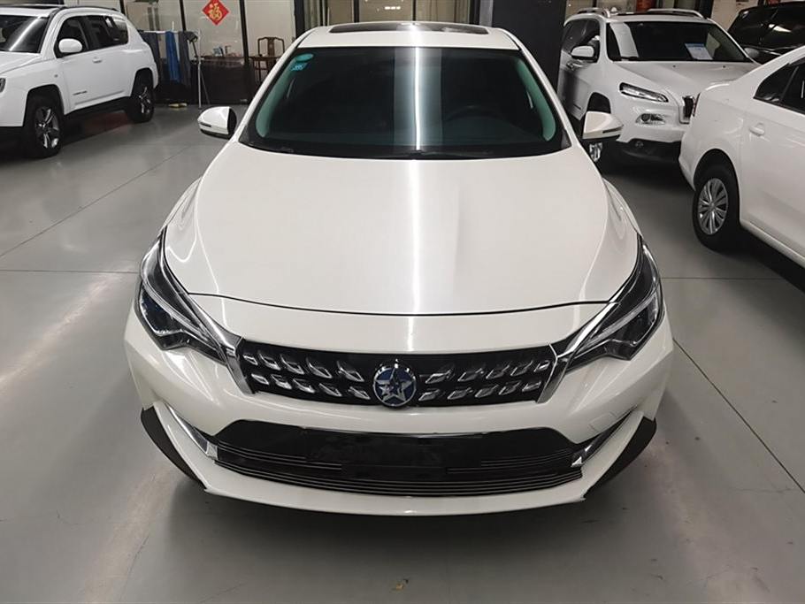 Venucia D60 2019  1.6L XL CVT  Euro VI