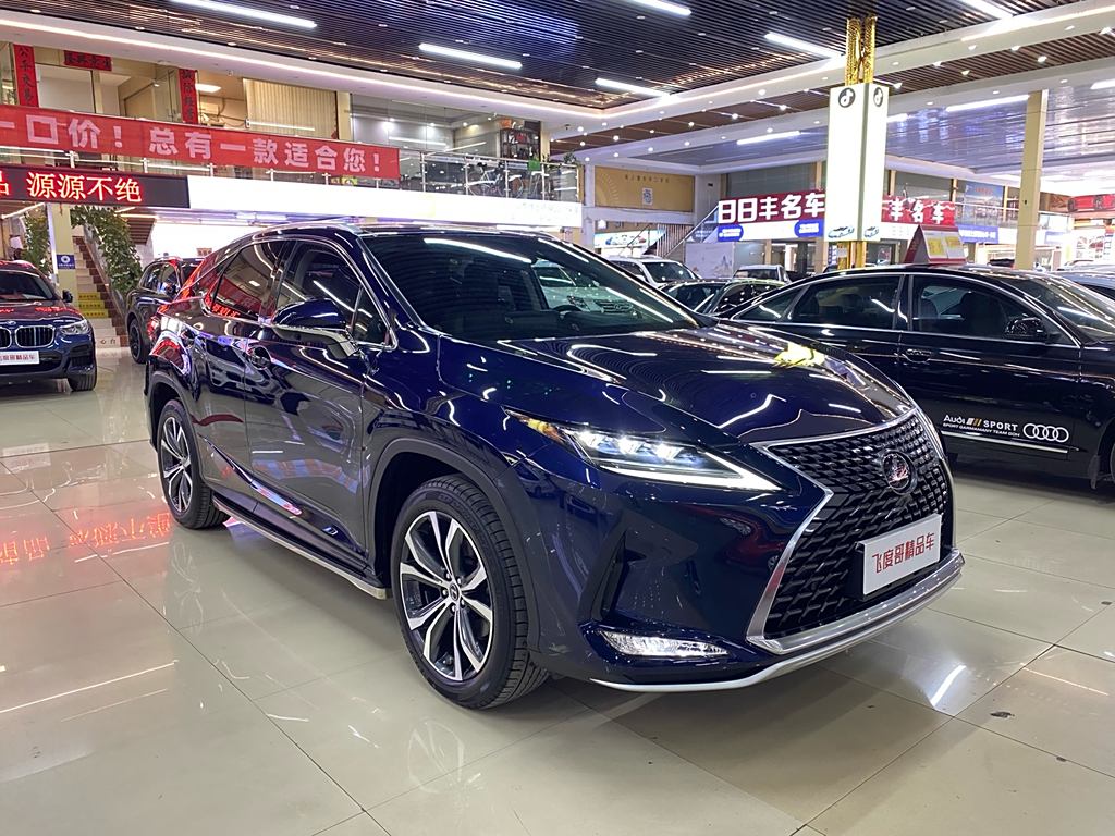 Lexus RX 2020  300  Полный привод