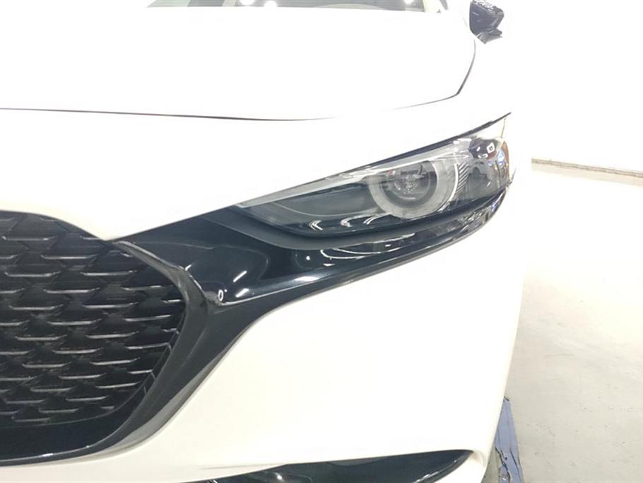 Mazda3 Axela 2021 2.0L Автоматическая