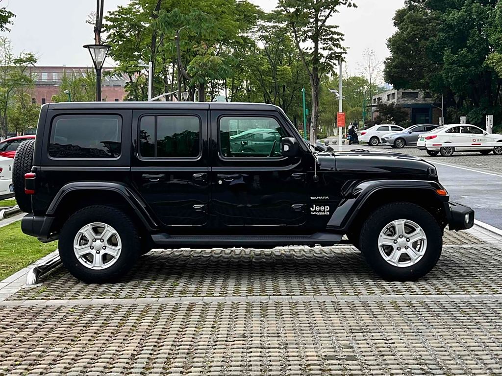 Jeep Wrangler 2019 2.0T Sahara  V