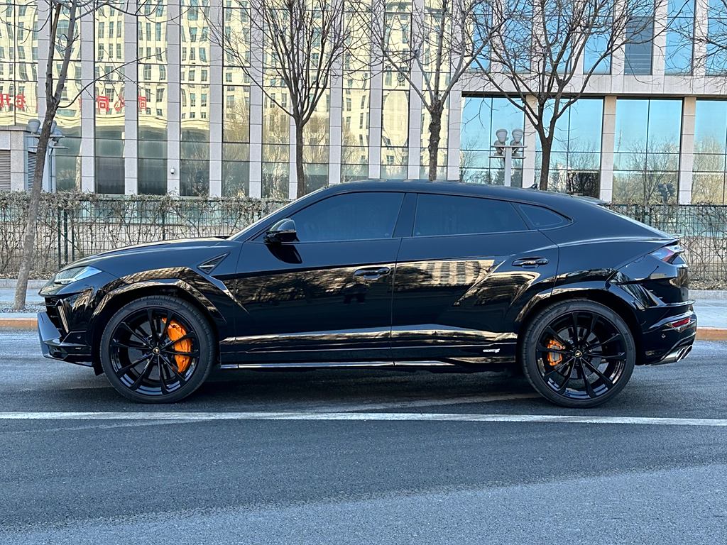 Urus 2023 4.0T V8 S