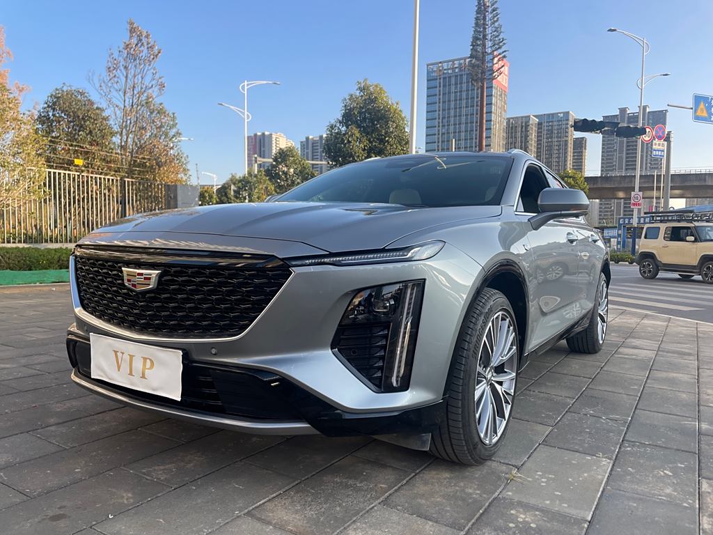 Cadillac GT4 2023 25T