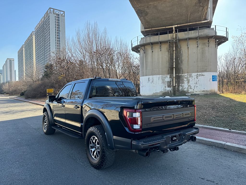 Ford F-150 Raptor 2023 3.5T