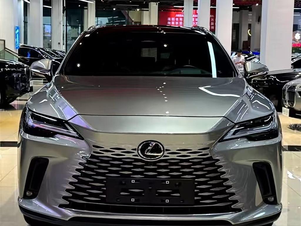 Lexus RX 2023 450h+  Полный привод