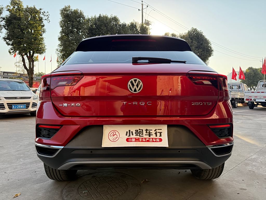 Volkswagen T-ROC 2021  280TSI DSG