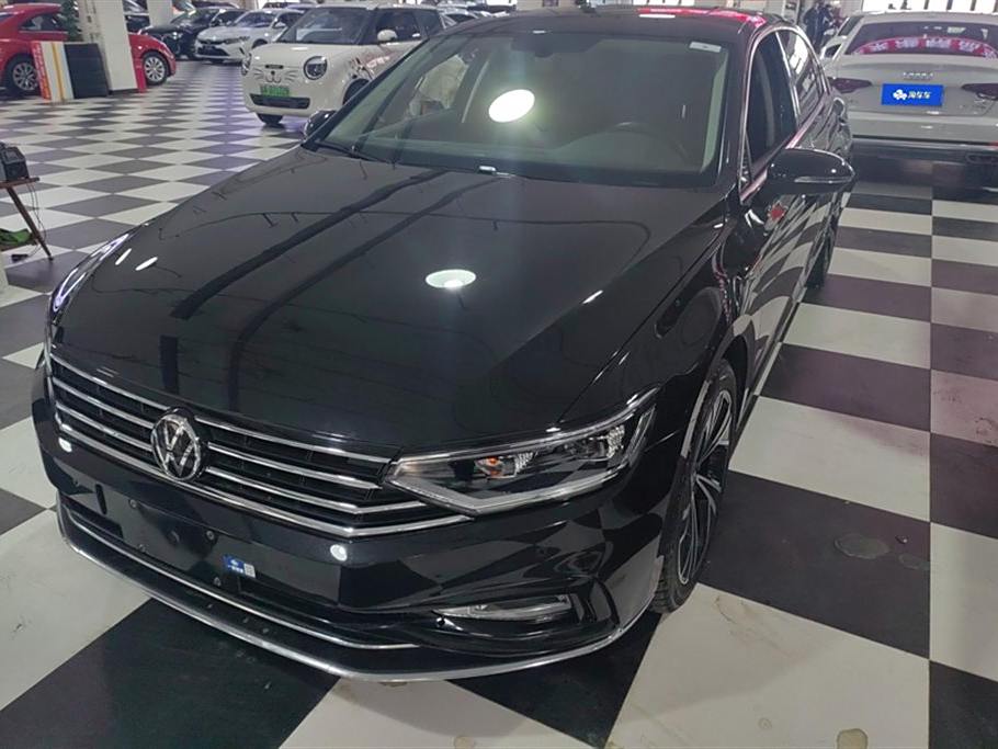 Volkswagen Magotan 2020 330TSI DSG  Luxury