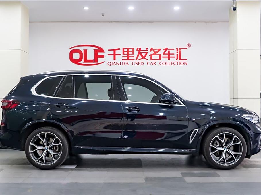 BMW X5 2022  xDrive 40Li M Sport Package