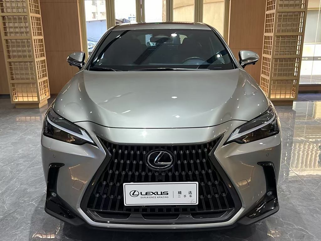 Lexus NX 2022 350h