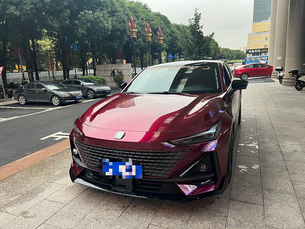 Changan UNI-V 2022 1.5T