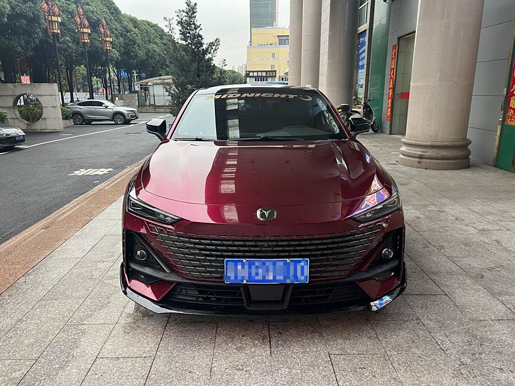 Changan UNI-V 2022 1.5T