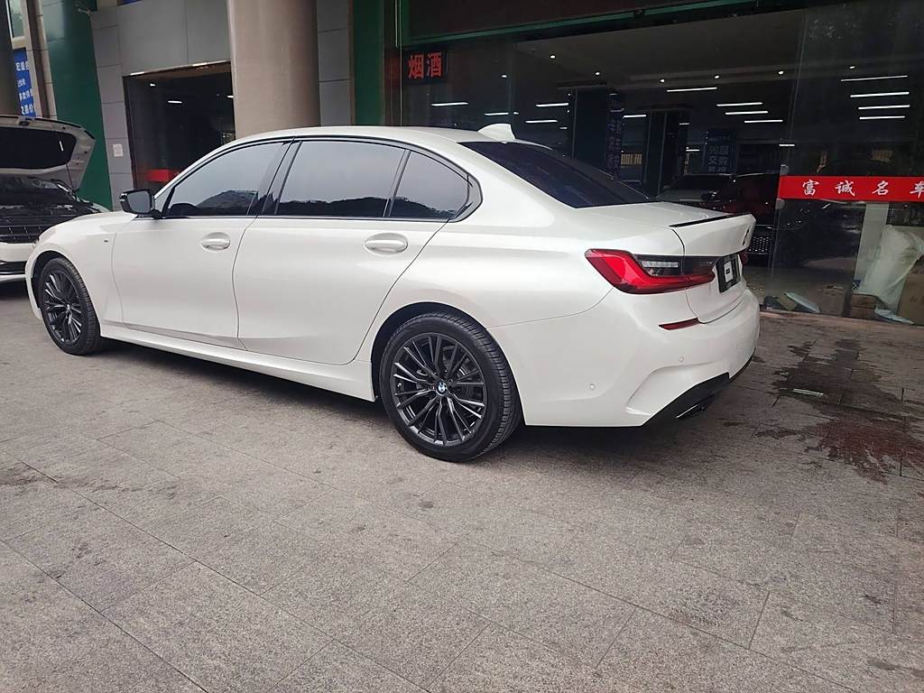 BMW 3 Series 2020  325Li M Sport Package