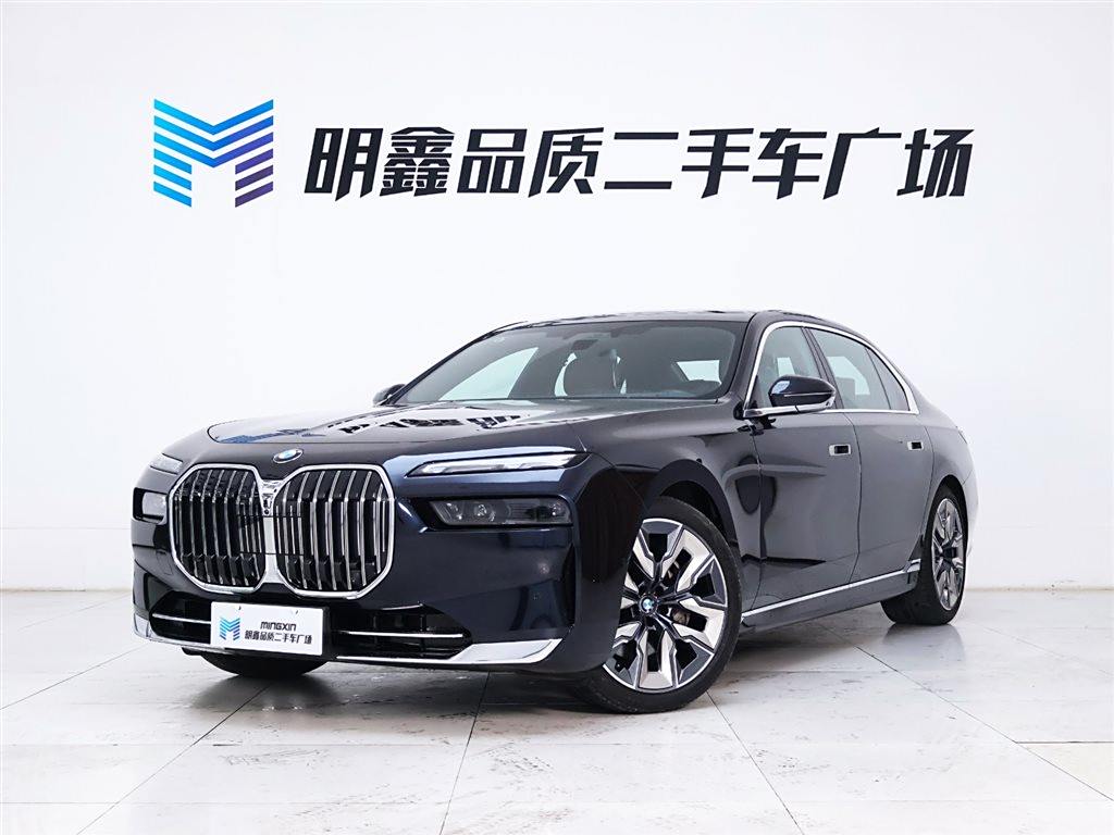 BMW 7 Series 2023 740Li