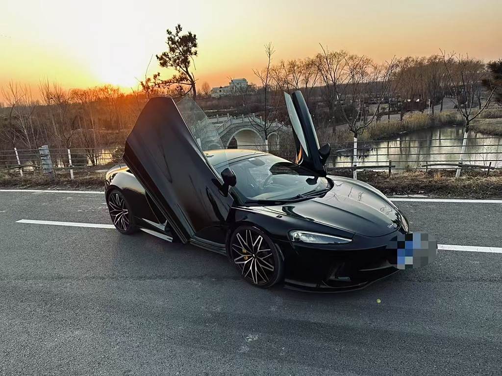 McLaren GT 2023 4.0T