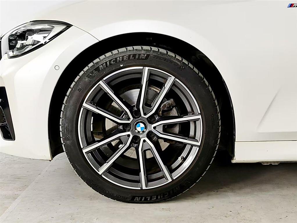 BMW 3 Series 2021  325Li M Sport Package