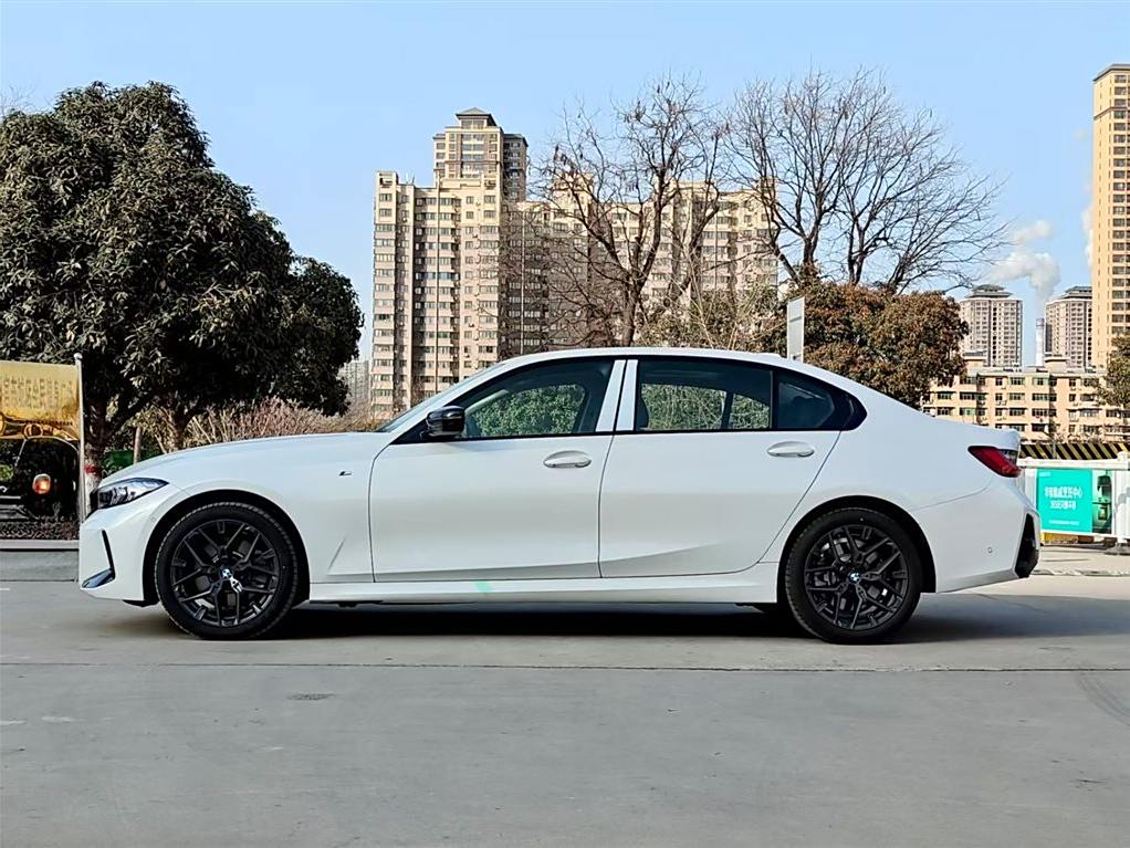 BMW 3 Series 2025 330Li M