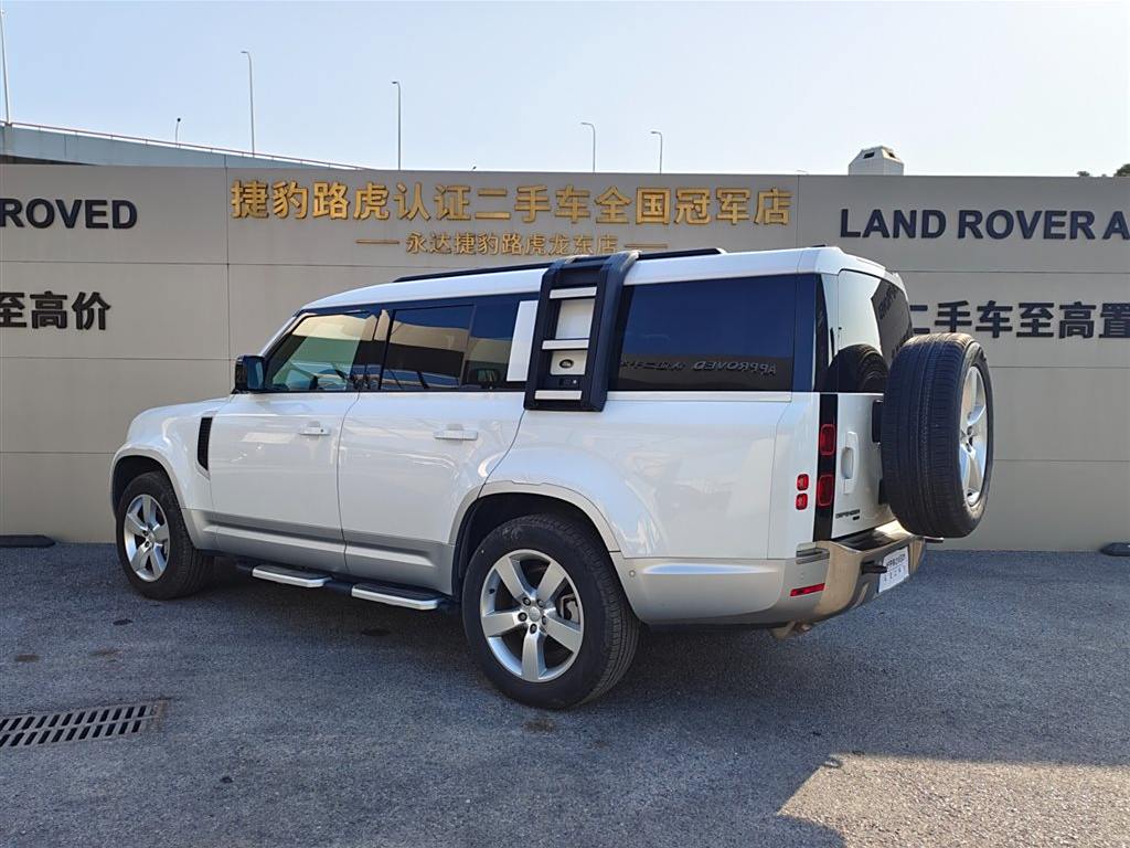 Land Rover Defender 2023 130 3.0T P400 HSE