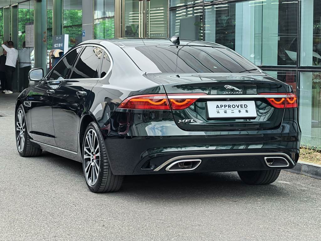 Jaguar XFL 2022 XFL 2.0T P250