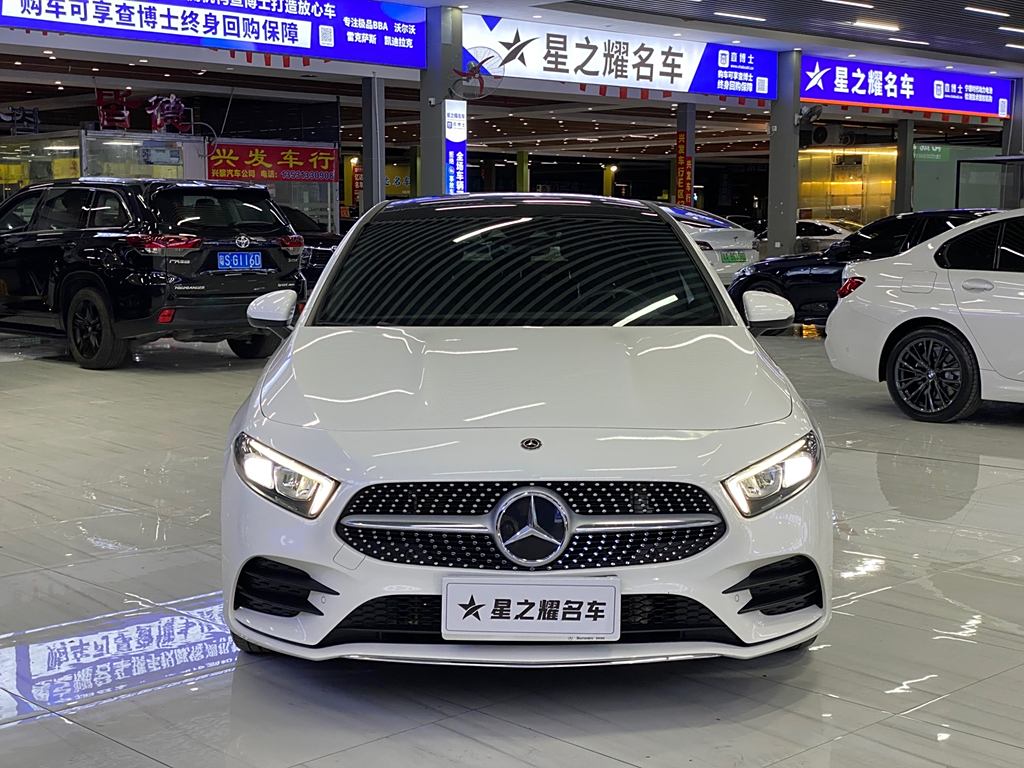 Mercedes-Benz A-Class 2019 A 200 L