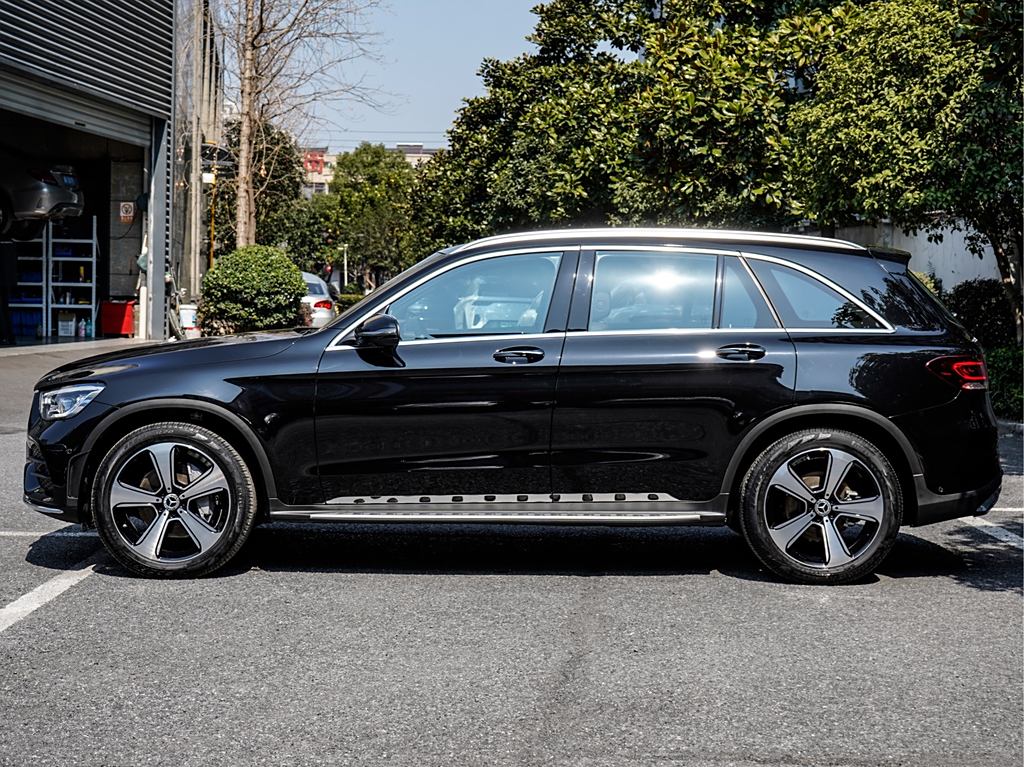 Mercedes-Benz GLC 2022  GLC 300 L 4MATIC  Luxury