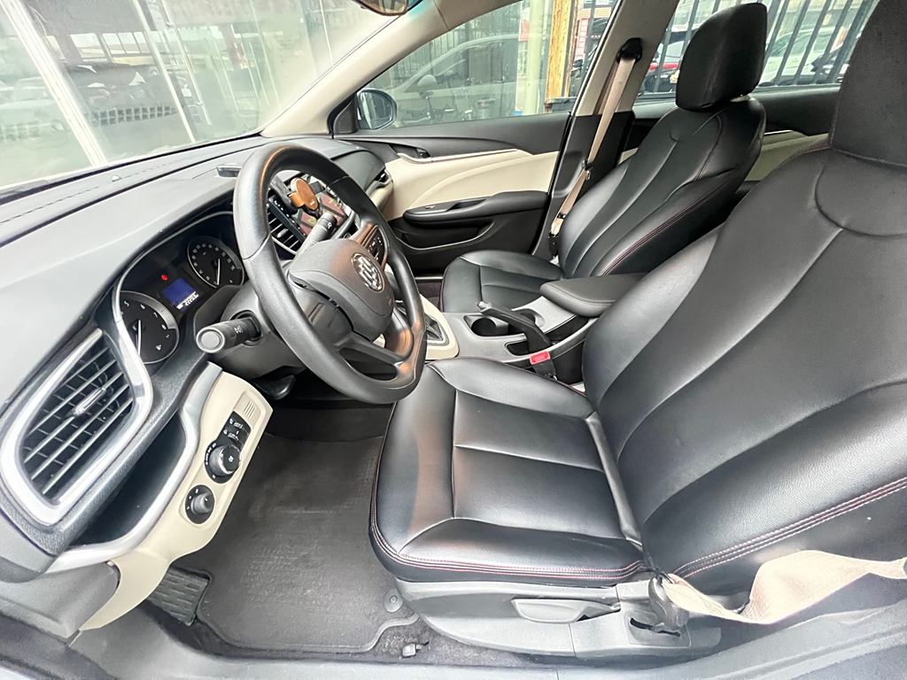 Buick Excelle 2019 15T   Euro VI