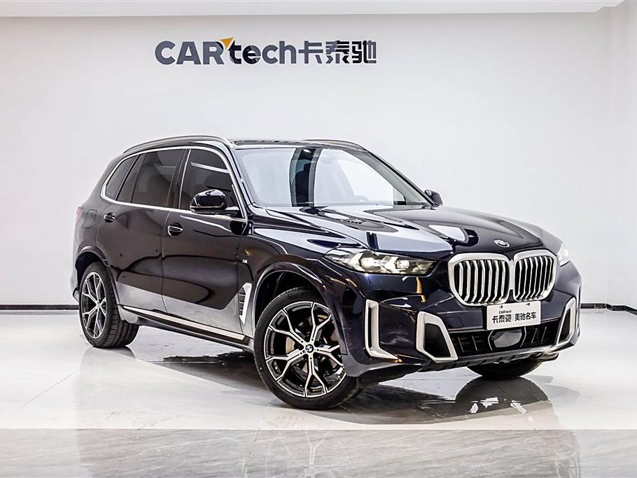 BMW X5 2023 xDrive 30Li M Sport Package