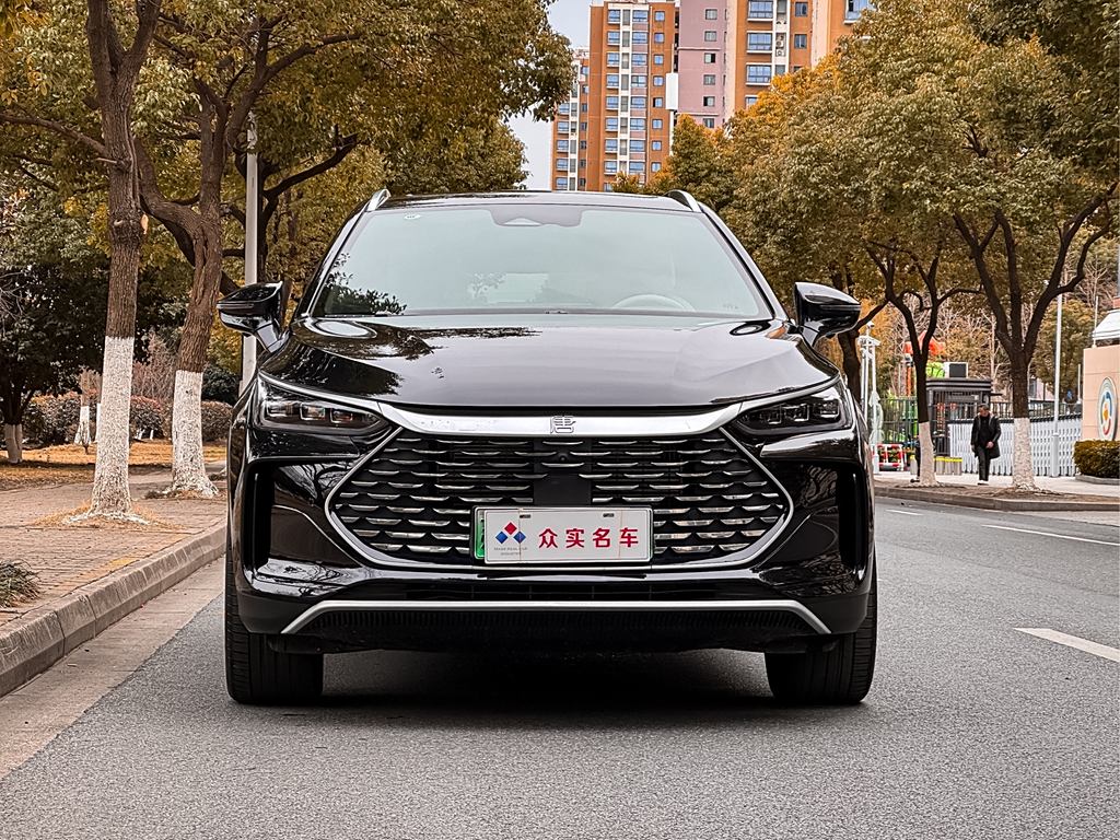 BYD Tang EV 2024 DM-p  215KM  Полный привод