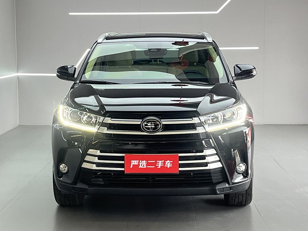 Toyota Highlander 2018 2.0T  Полный привод 7  Euro VI