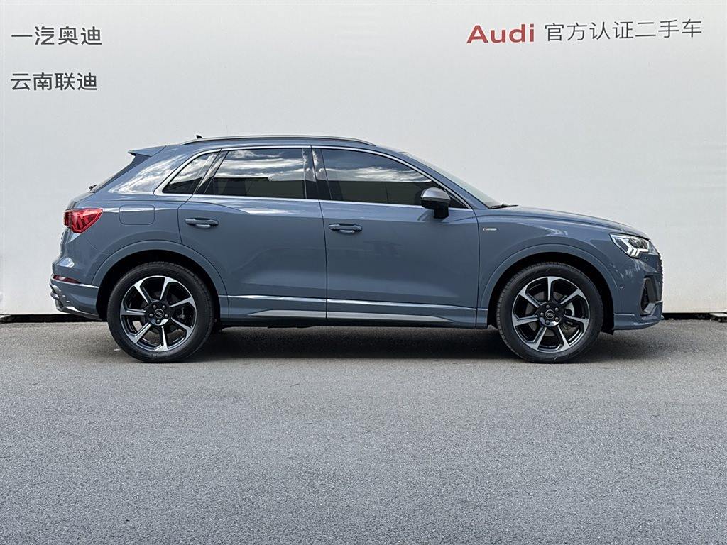 Audi Q3 2023 40 TFSI RS