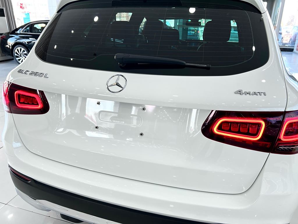 Mercedes-Benz GLC 2020 GLC 260 L 4MATIC