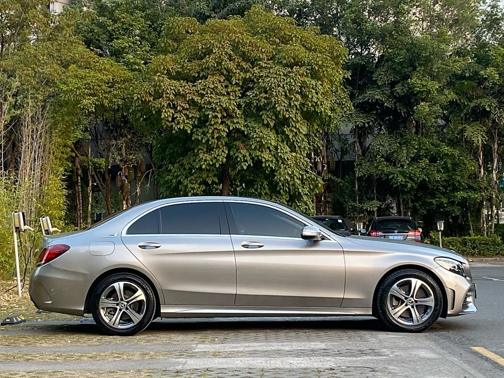 Mercedes-Benz C-Class 2020  C 260 L