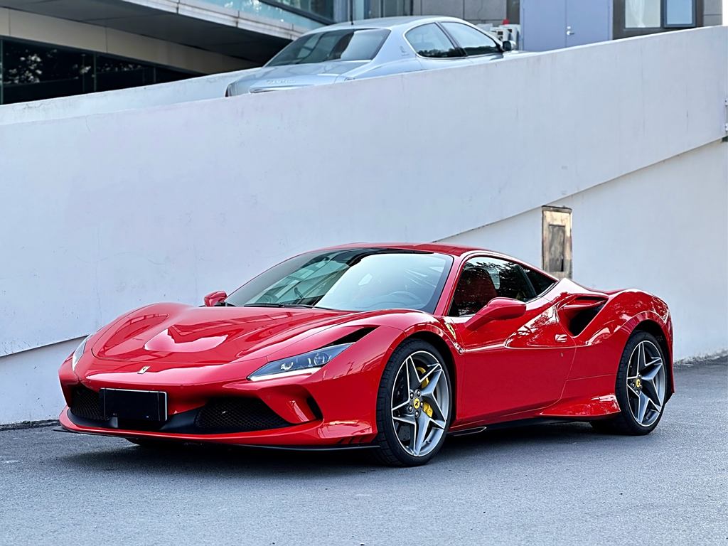 Ferrari F8 2019 Tributo 3.9T V8