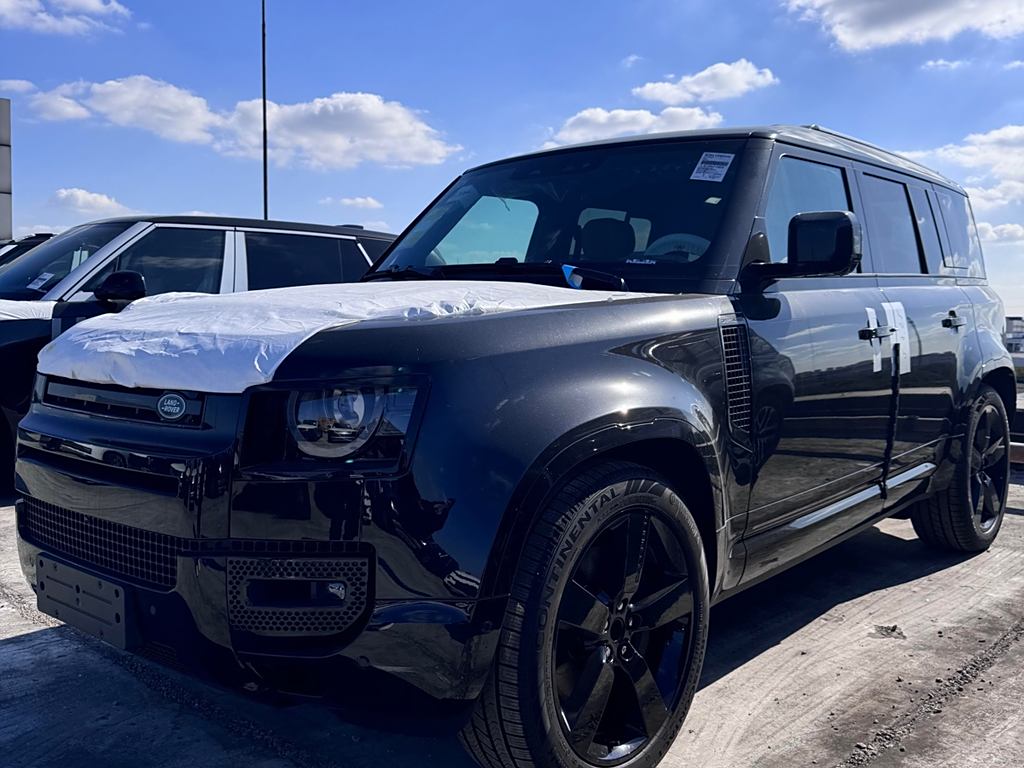 Land Rover Defender 2025 110 3.0T P400 -Dynamic HSE