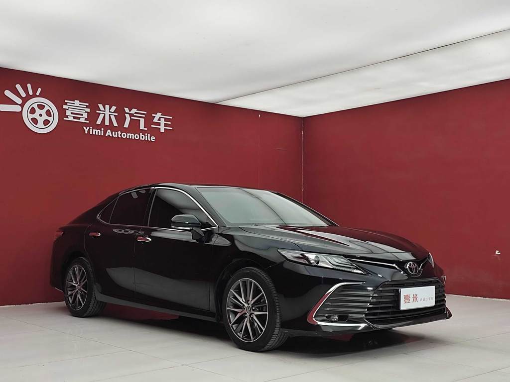 Toyota Camry 2021 2.5G