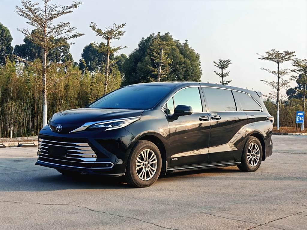 Toyota Sienna 2021 2.5L