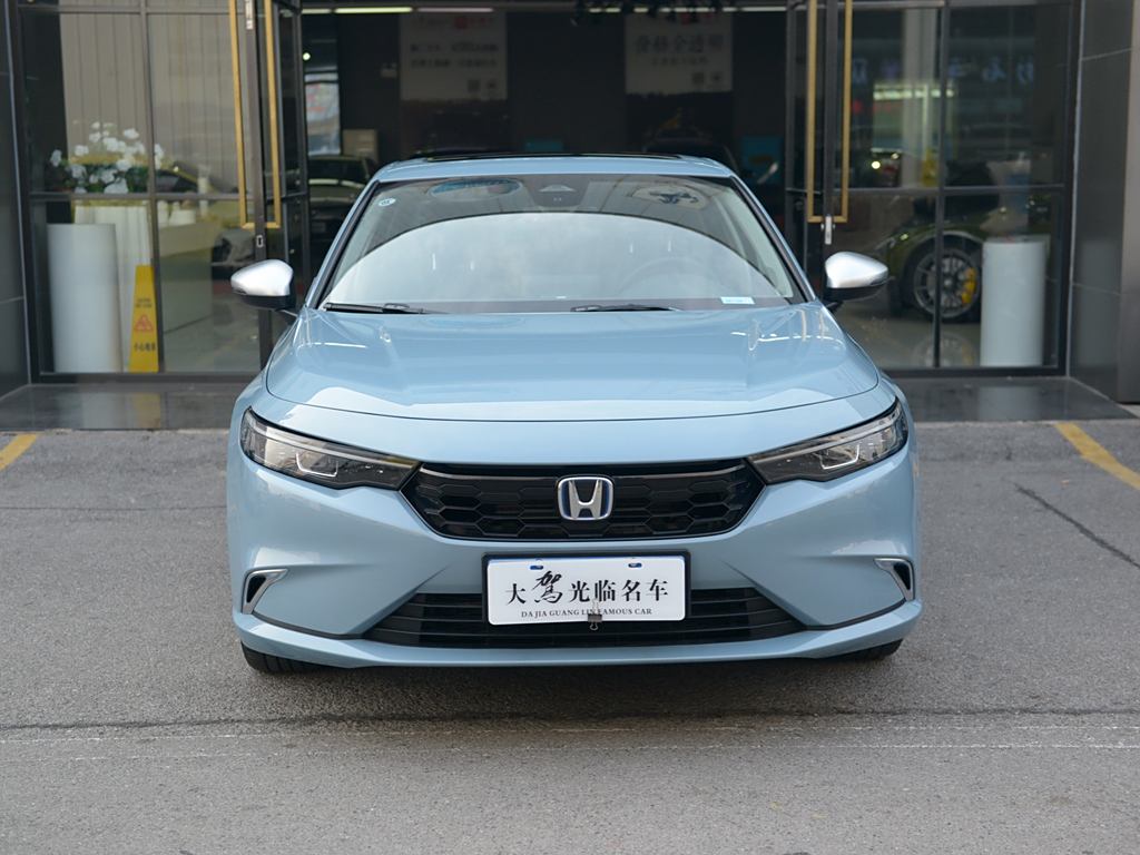 Honda Civic Hatchback 2023 2.0L e:HEV ·