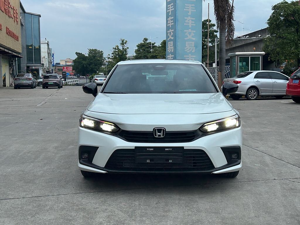 Honda Civic 2022 240TURBO CVT