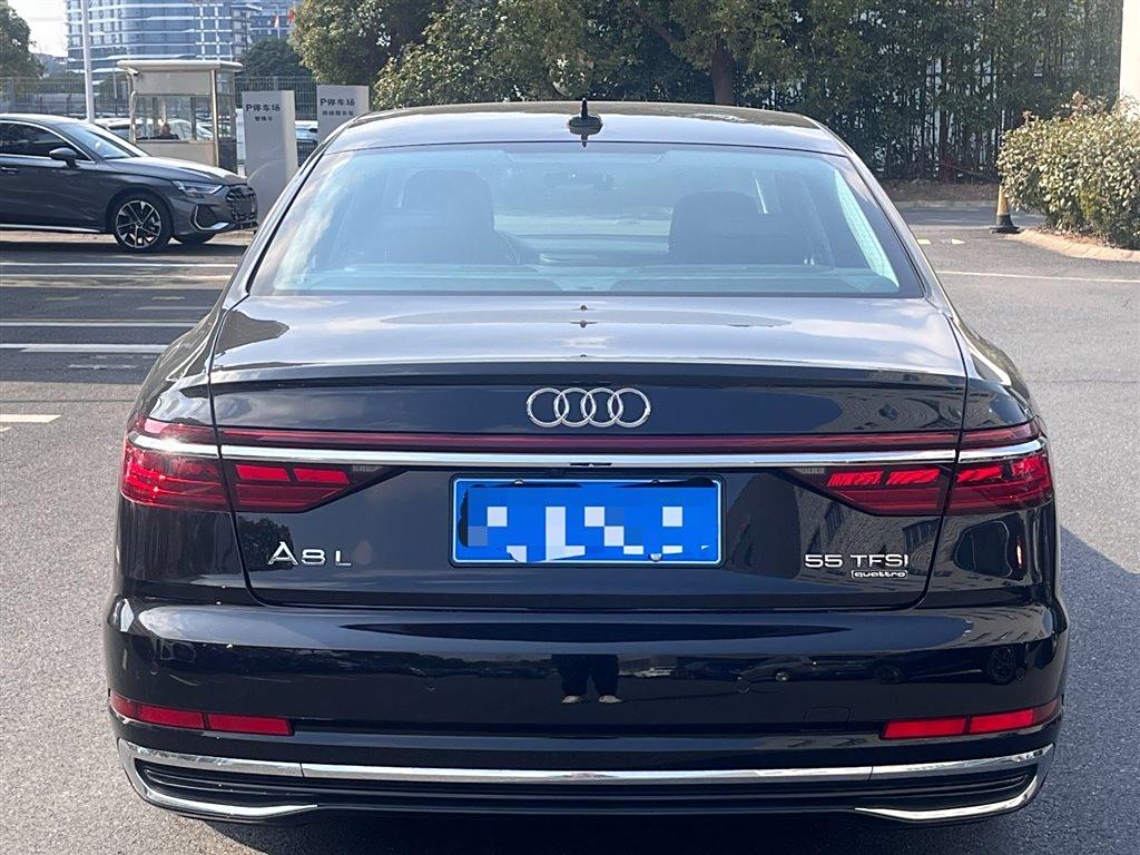 Audi A8 2024 A8L 55 TFSI quattro