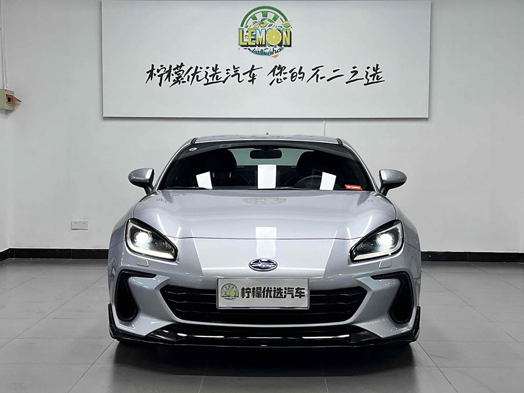 Subaru BRZ 2022 2.4L Ручная